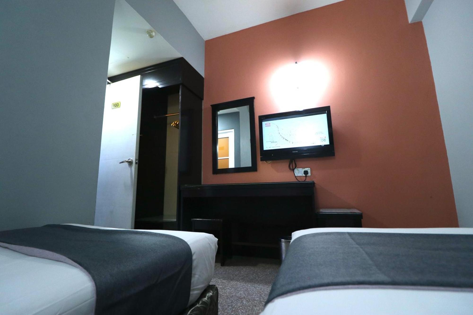 Hotel Sri Puchong Exterior foto